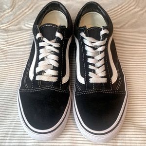 Vans Old Skool Classic Low-Top Skate Shoes